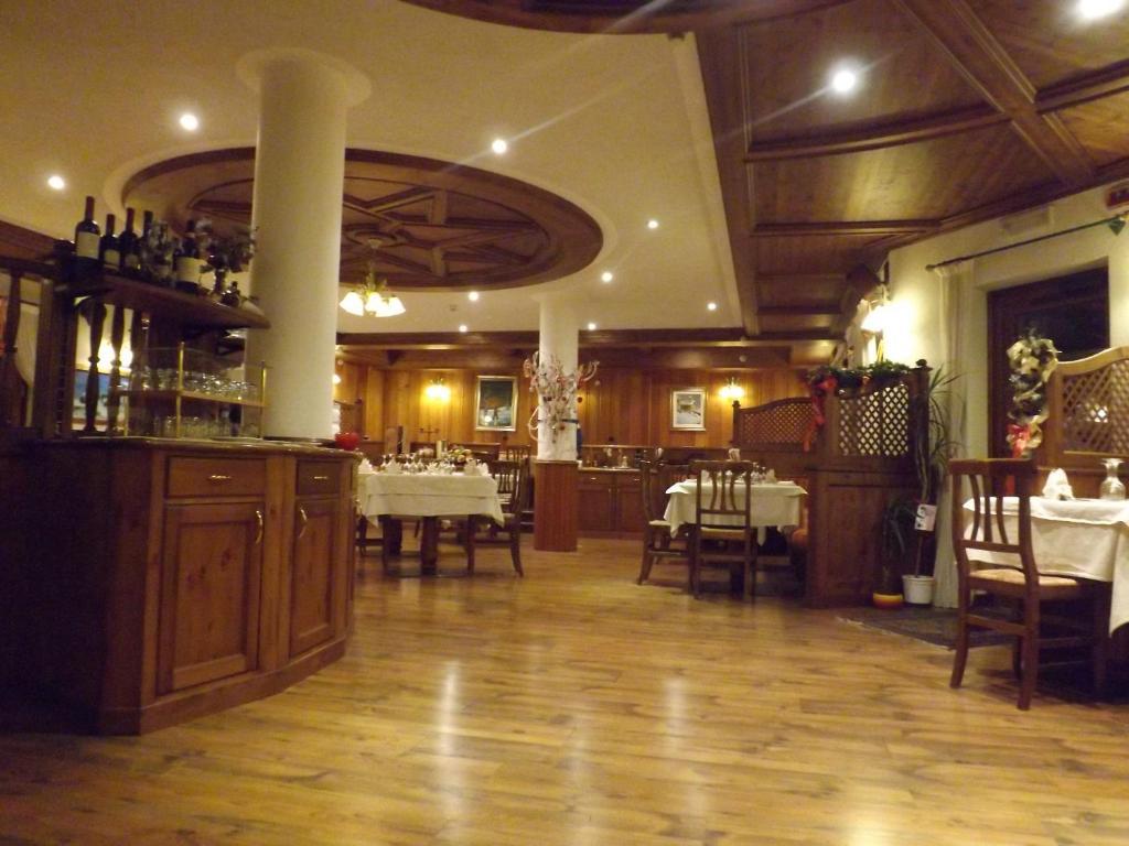 Hotel Bouton D'Or - Cogne Exterior foto
